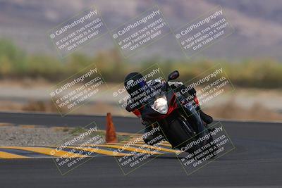 media/Sep-11-2022-SoCal Trackdays (Sun) [[81b7e951af]]/Turn 14 (1130am)/